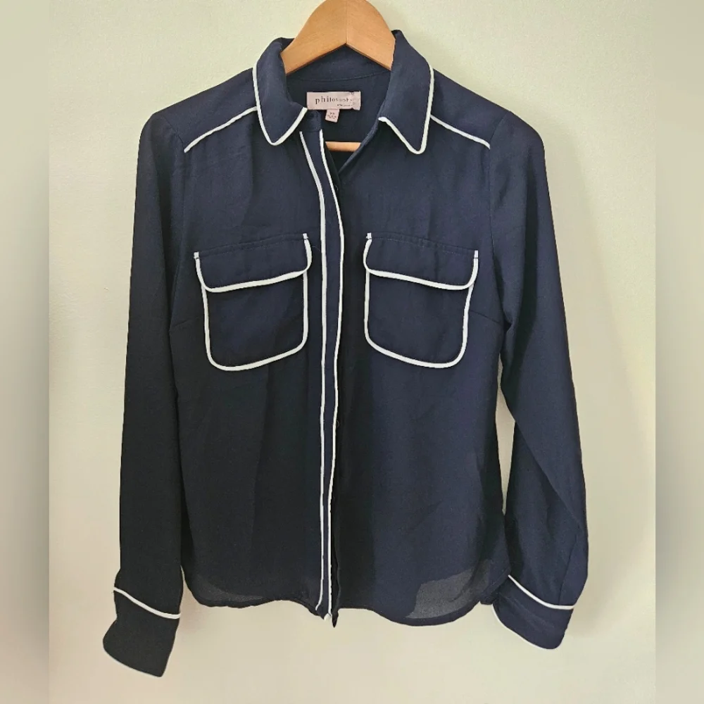 Philosophy navy and white blouse - Picture 1 of 8